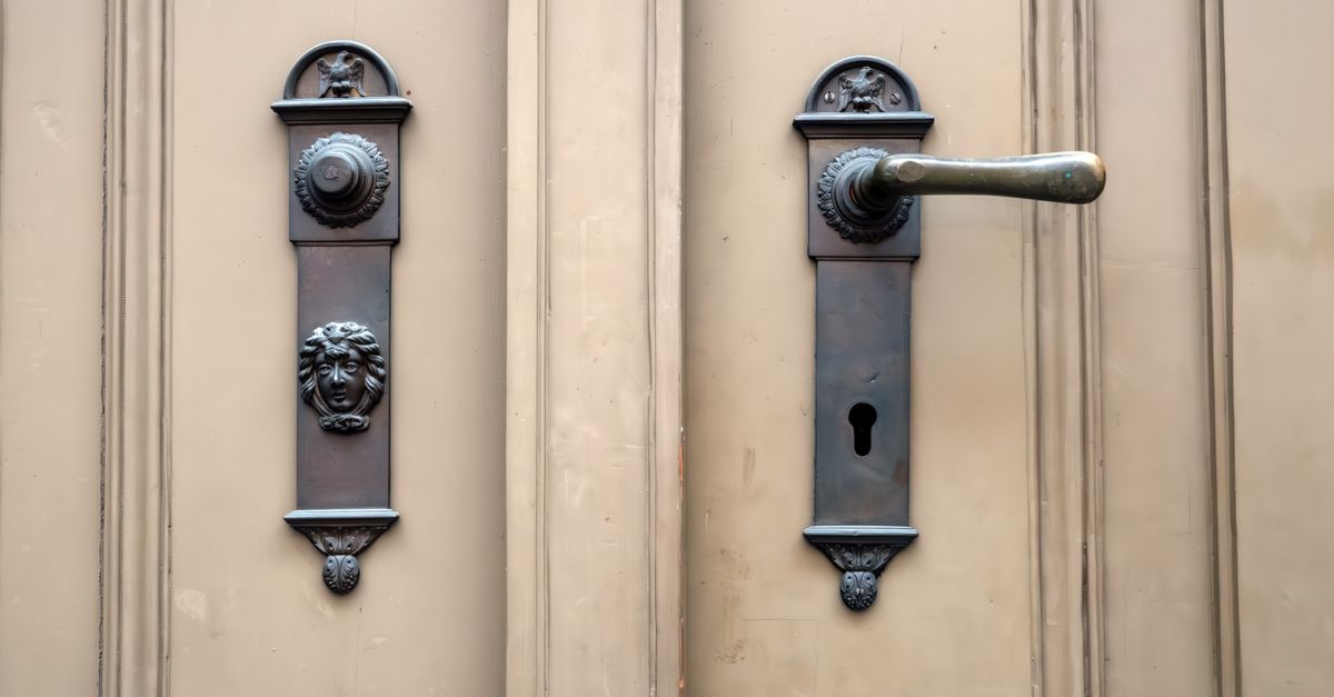 Mortise Lock vs. Cylindrical Lock: Which Is in Your Norfolk Home? — Norfolk Locksmith