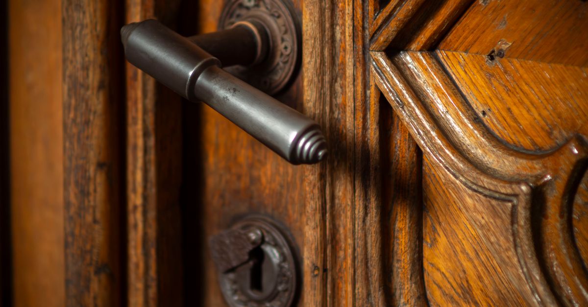 Door Knob Lock Installation — Norfolk Locksmith